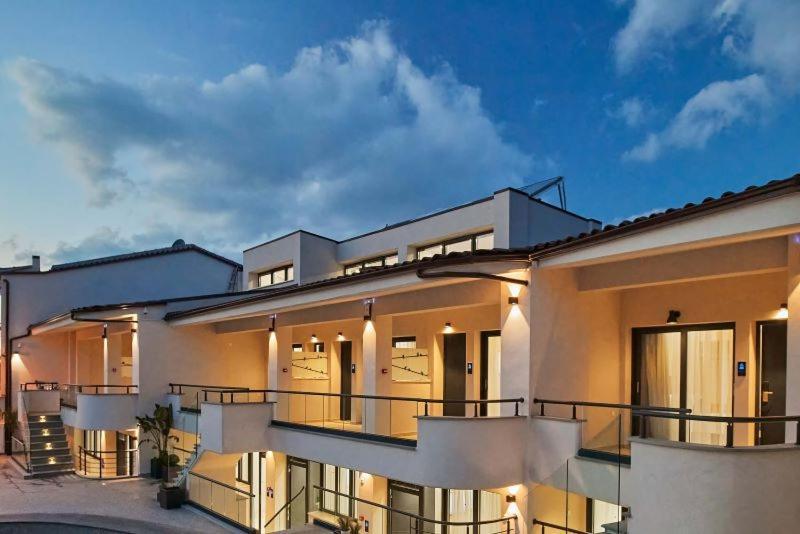 Melite Luxury Rooms & Apartments Palioúri Eksteriør bilde